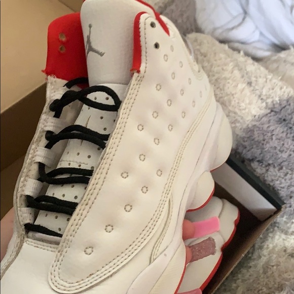 Jordan 13 - Picture 2 of 4